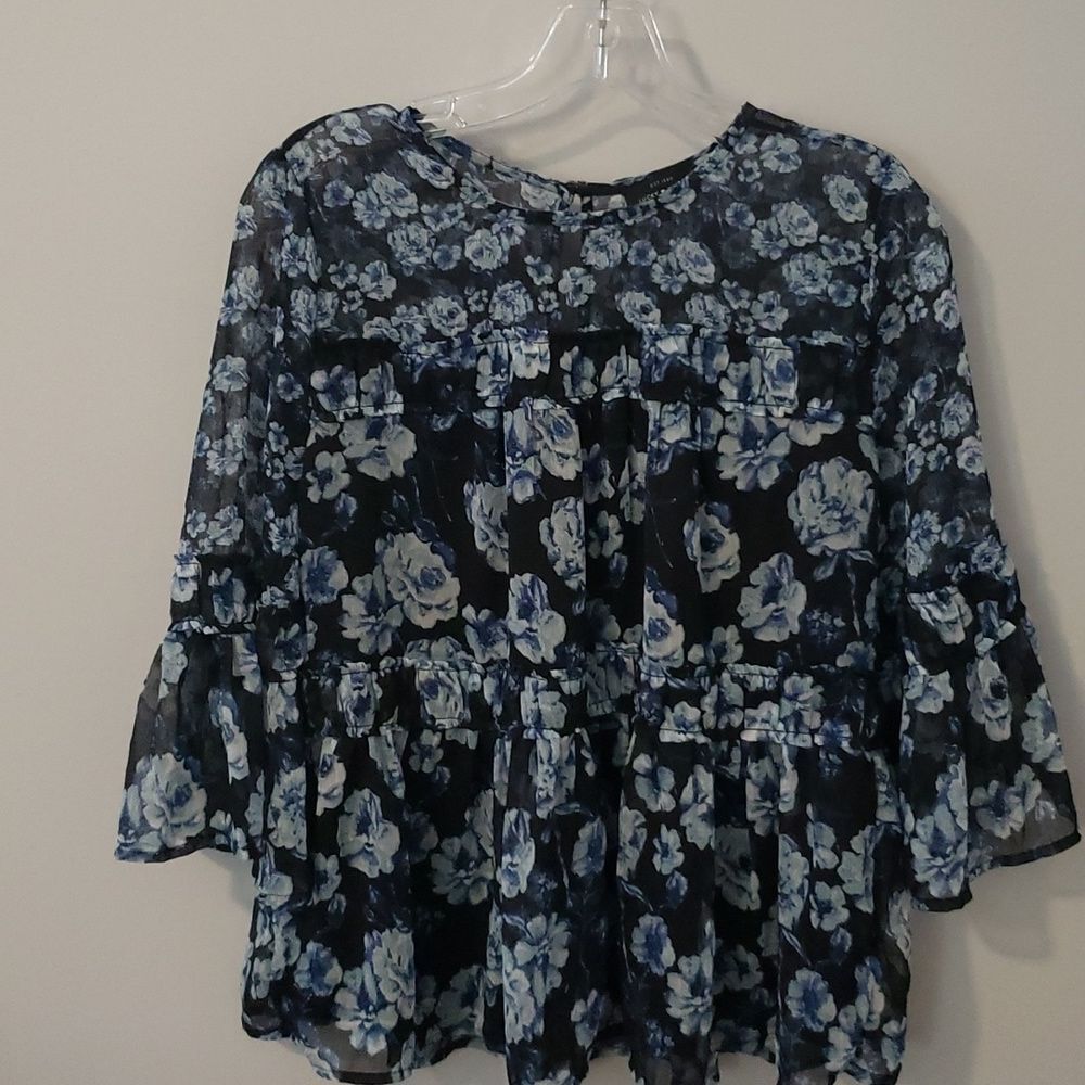 Lucky Brand Top Womens sz  Medium Sheer Blue Floral Ruffled Tiers Peasant Boho